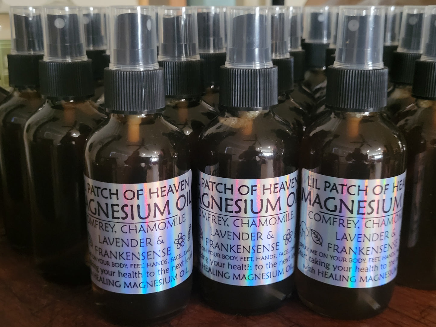 Magnesium Oil Body Spray - 4 ounces - Comfrey Root, Chamomile, Lavender & Frankincense SHIPS FREE
