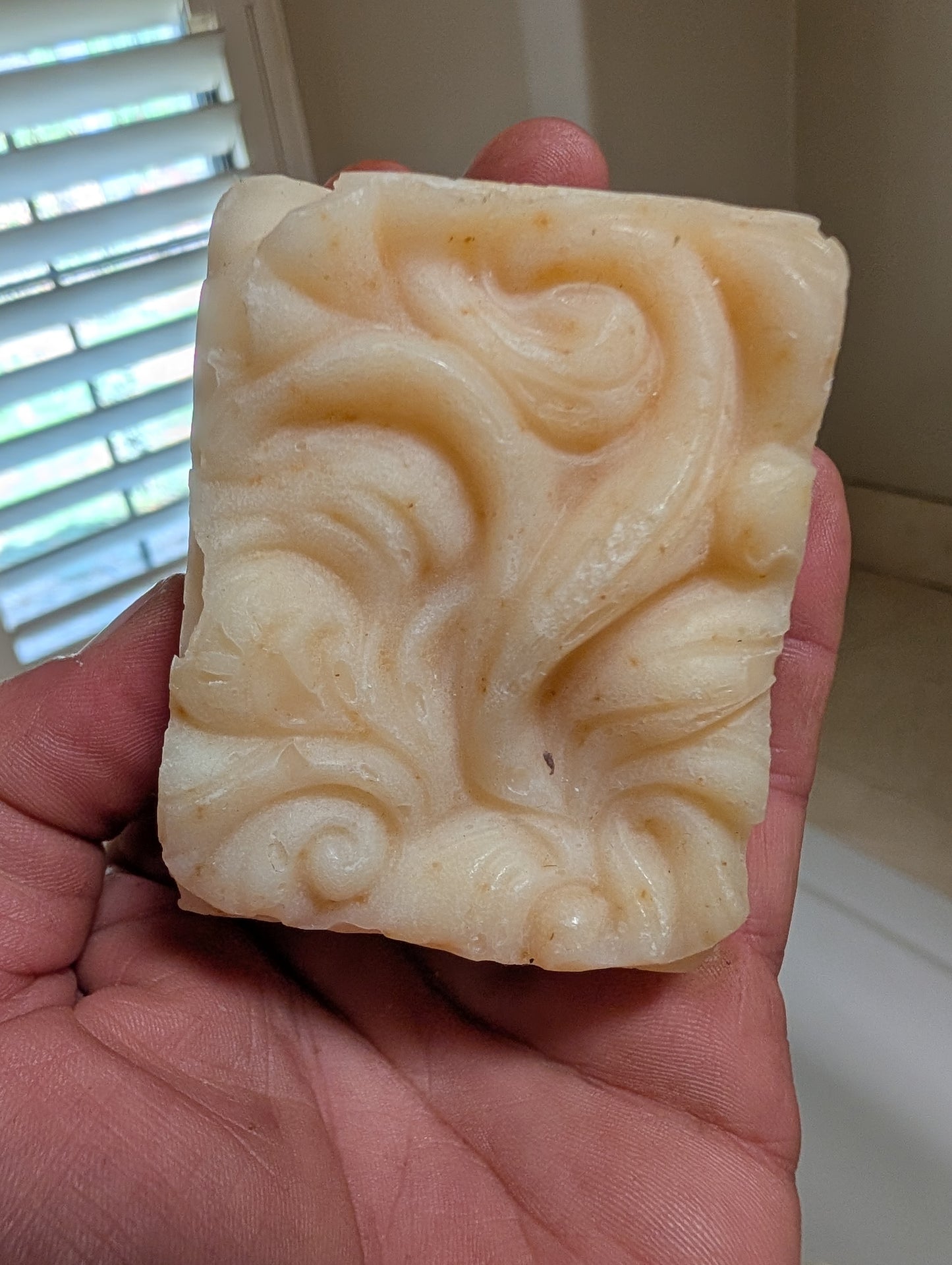 Artesian Herbal Soaps-with Bamboo Holder & Sisal Scrub Bag -50% Pork Lard 50% Coconut Oil ,Sweet Orange, -ESSENTIAL OIL-5 Soaps- conditioning  - Off White,-FREE SHIPPING